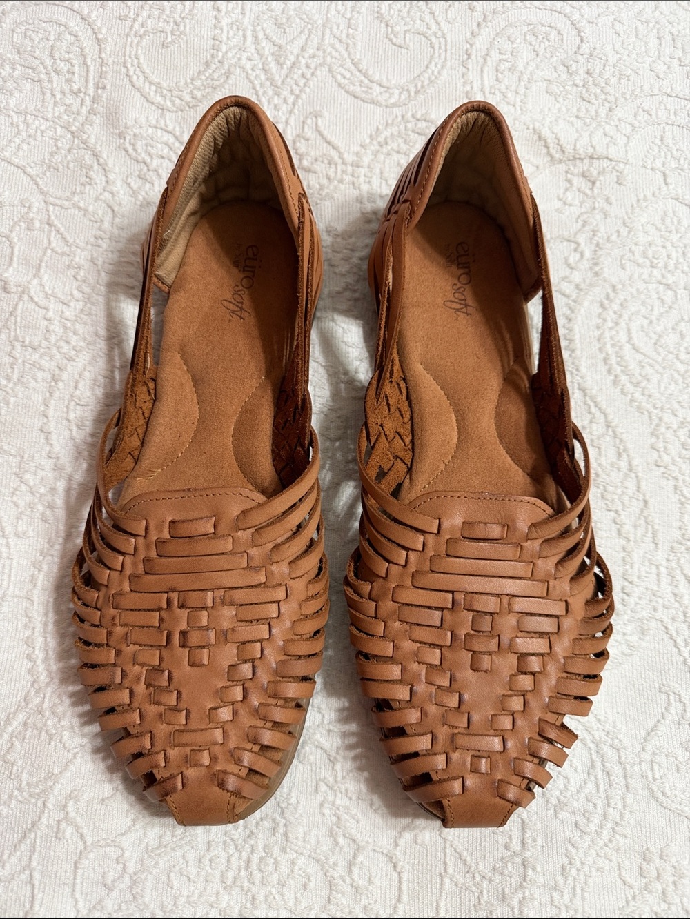 Eurosoft Huarache Flats Size 11 Brown Woven Leather